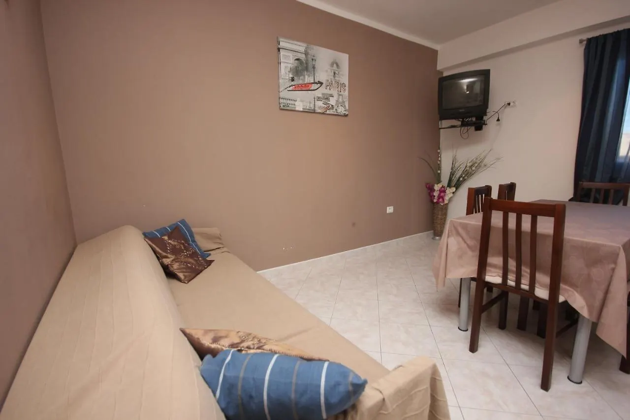 Apartments With A Parking Space Strmac, Labin - 7402 0*, Labin (Istria) Croatia